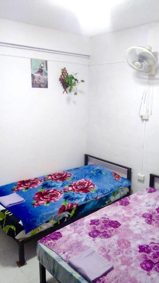 Artem'S Guesthouse Pantai Jomtien Bagian luar foto